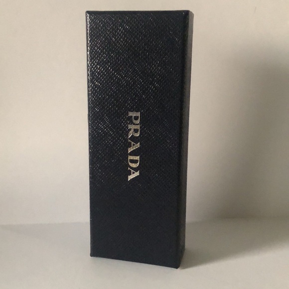 Prada empty box - Picture 2 of 4